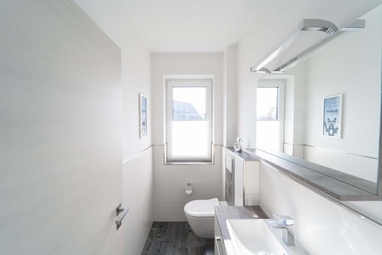 Ferienhaus Seeblick am Harkebrügger See mit Sauna und Kamin Barssel  Exterior foto